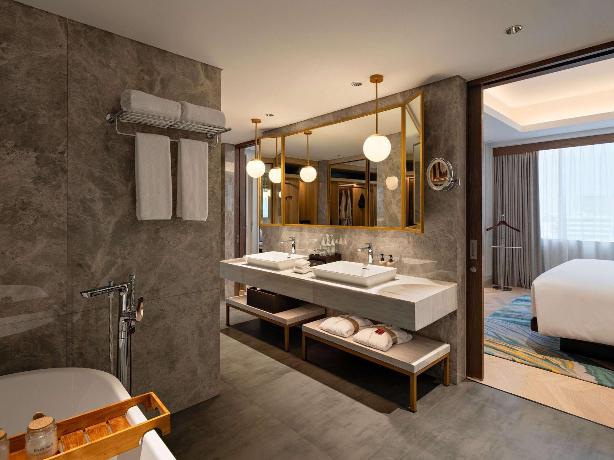 Moevenpick Hotel Jakarta City Centre Εξωτερικό φωτογραφία
